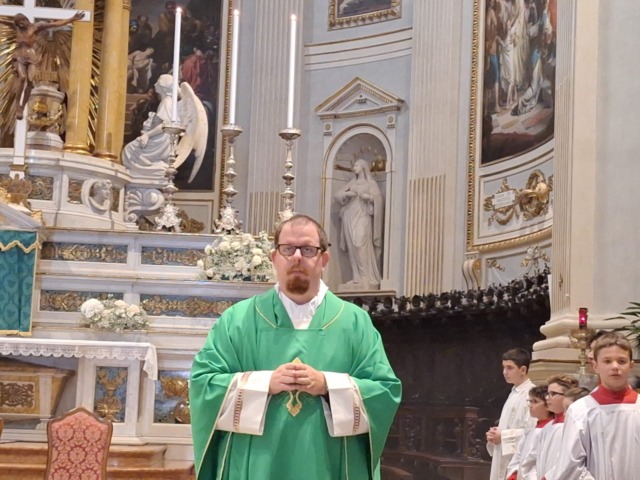 Don Davide Milani e don Francesco Beschi