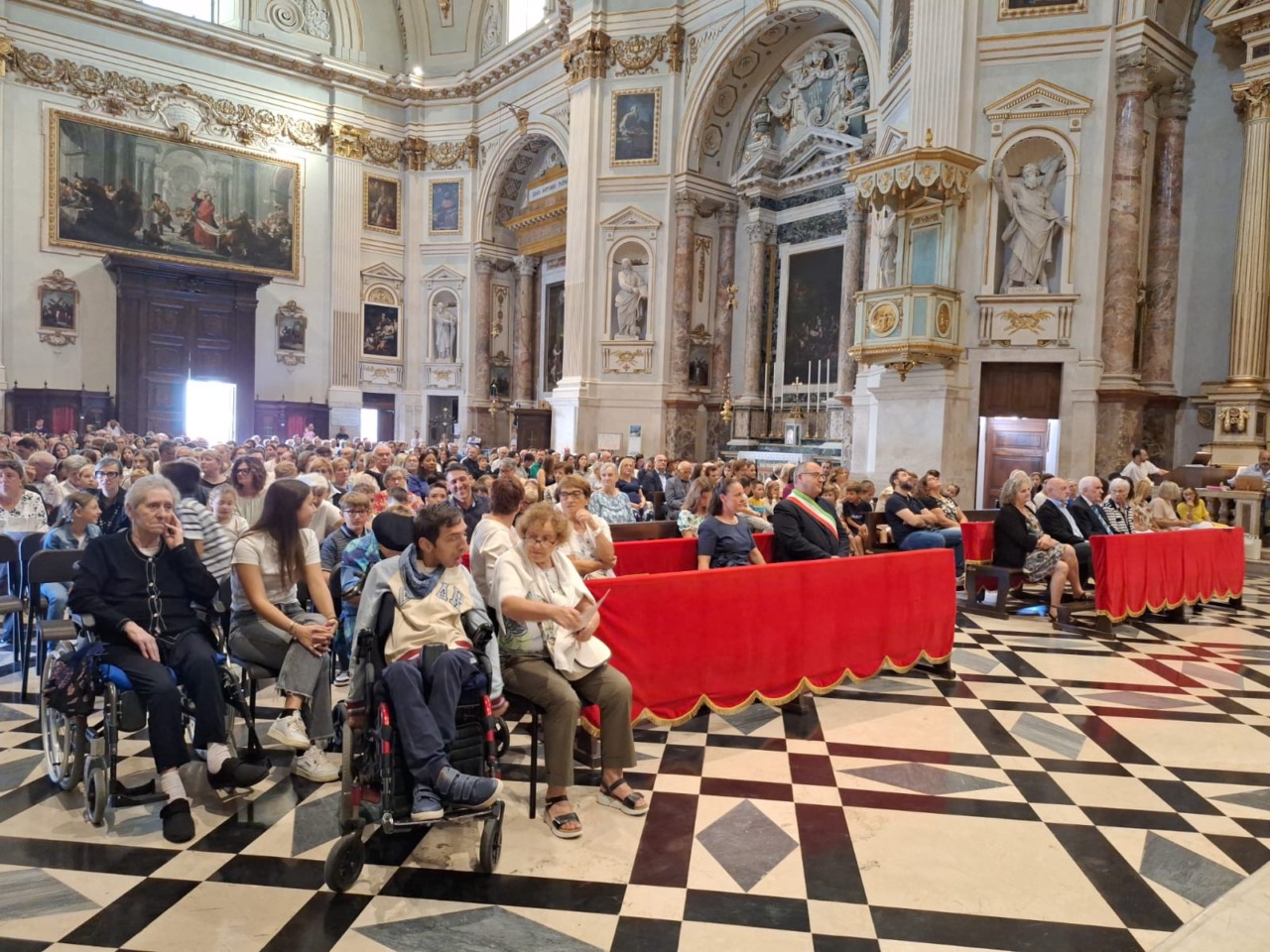 Don Davide Milani e don Francesco Beschi