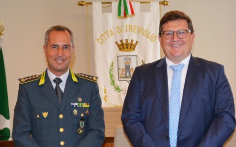 Il Comandante provinciale della Guardia di Finanza in visita al sindaco