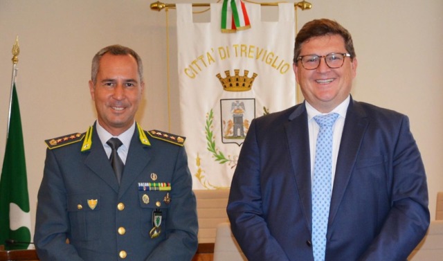Il Comandante provinciale della Guardia di Finanza in visita al sindaco