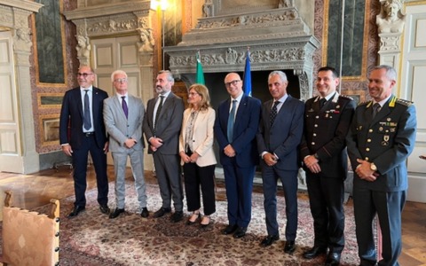 Firmato in prefettura il protocollo per la prevenzione amministrativa antimafia: c’è anche Romano