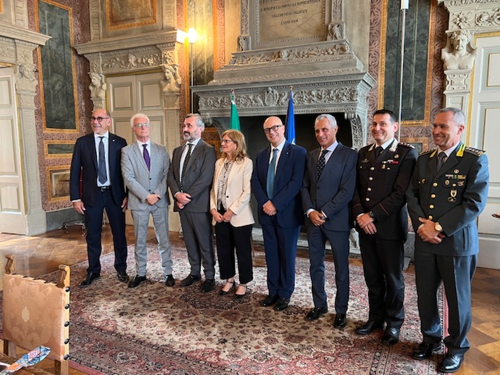 Firmato in prefettura il protocollo per la prevenzione amministrativa antimafia: c’è anche Romano