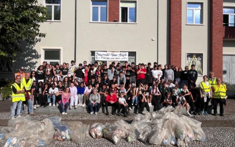 “Puliamo Covo”: i ragazzi protagonisti della giornata ecologica