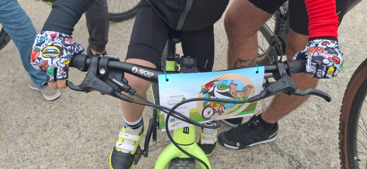 La bicicletta invade la Bassa: grande successo per la Gravel sul Serio
