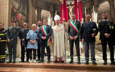 Treviglio dà il benvenuto a monsignor Zaccaria, parroco delle periferie