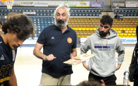 Scuola Basket Treviglio cede in volata al Coccaglio