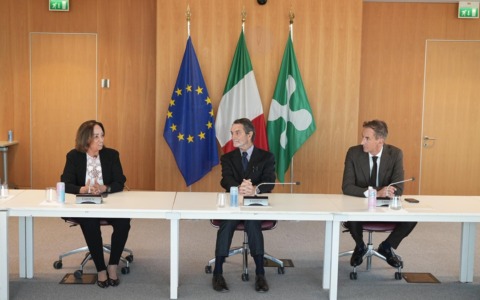 “Lombardia è ricerca 2025”, il premio internazionale agli scienziati inglesi Caulfield ed Easton