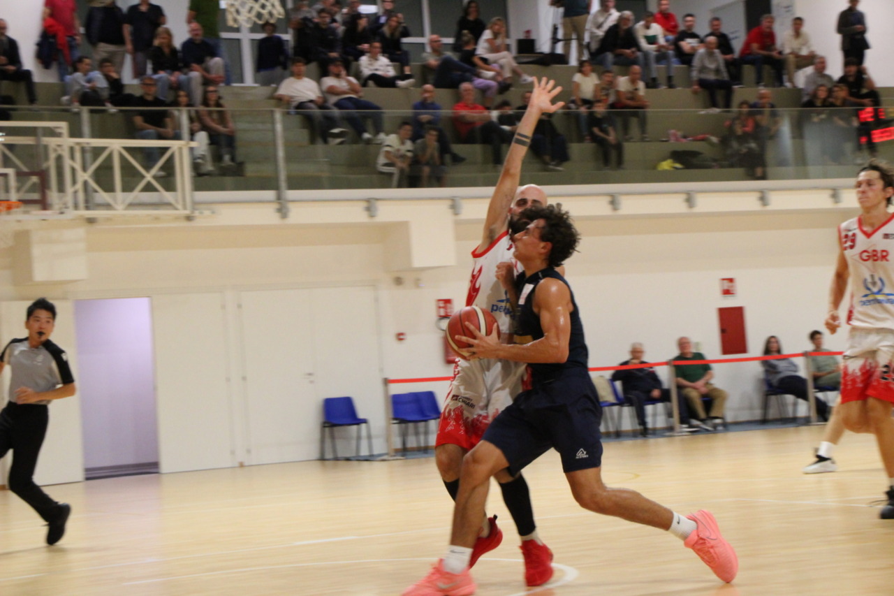 Scuola Basket Treviglio: esordio convincente a Chiari