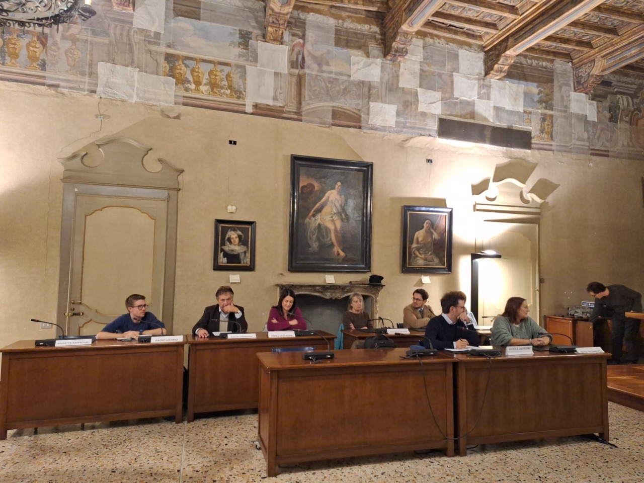 Dopo il “terremoto” politico in Consiglio comunale non mancano i colpi di scena