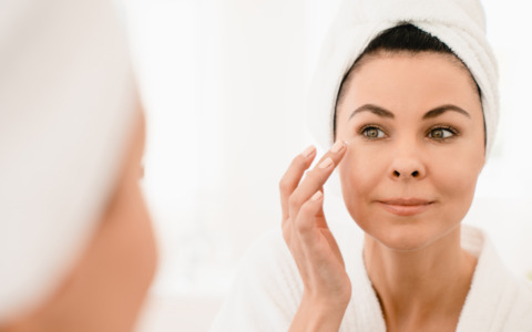 Creme viso idratanti e nutrienti, 5 brand a confronto