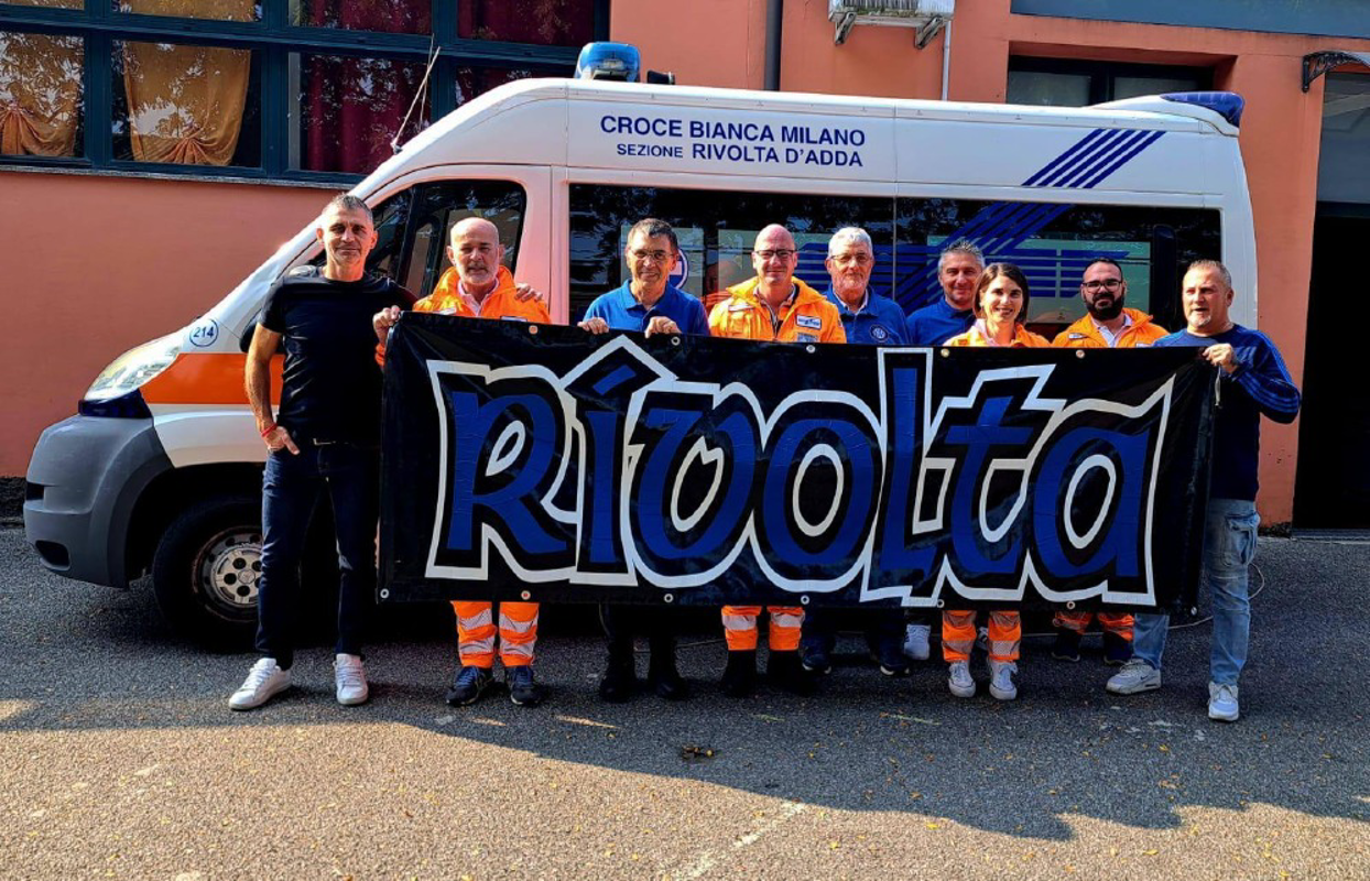 Un gol per la solidarietà: l’Inter Club Rivolta dona 500 euro alla Croce Bianca