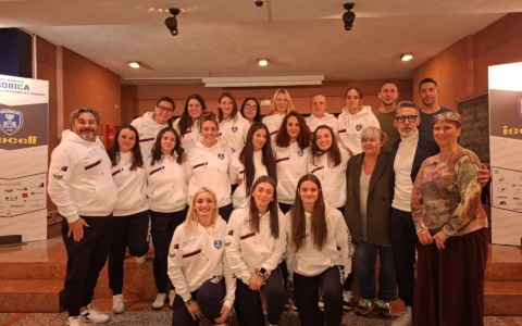 La Pallanuoto Isocell Orobica presenta le squadre Senior tra entusiasmo e orgoglio