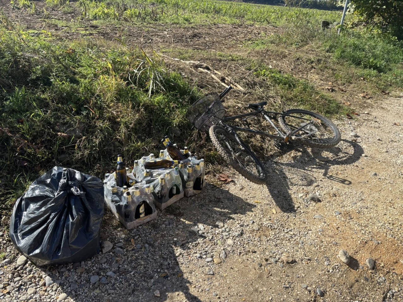 Tre camion di rifiuti raccolti lungo l’Oglio