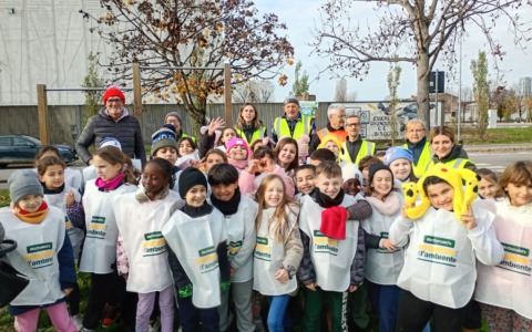 Covo celebra la Giornata dell’Albero: terze elementari protagoniste nel parco del Barco