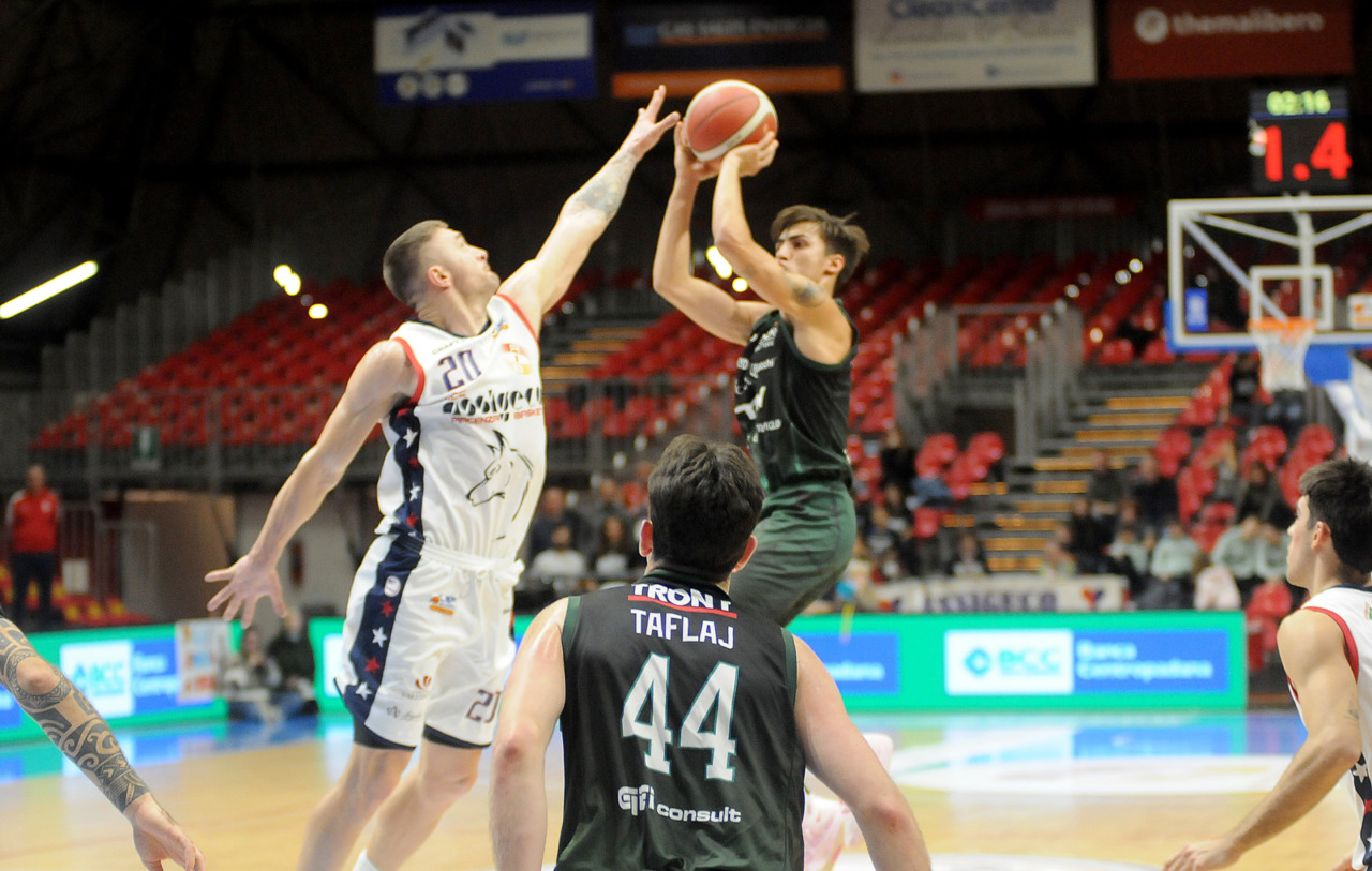 Tav Treviglio Brianza al terzo ko in fila. Coach Davide Villa: “Bisogna tutti fare di più”