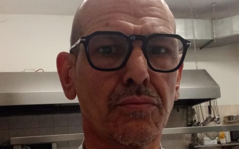 Il bar-ristorante “Autharit” cambia pelle: lo storico Titty lascia la gestione dopo trent’anni