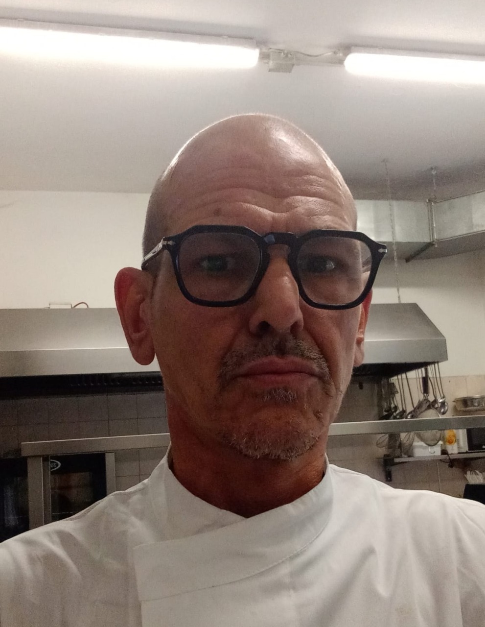 Il bar-ristorante “Autharit” cambia pelle: lo storico Titty lascia la gestione dopo trent’anni