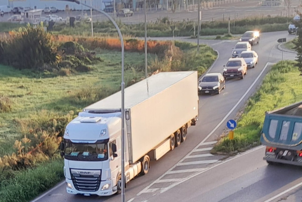 Ponte sull’Adda, la riapertura slitta ancora: traffico e disagi senza fine