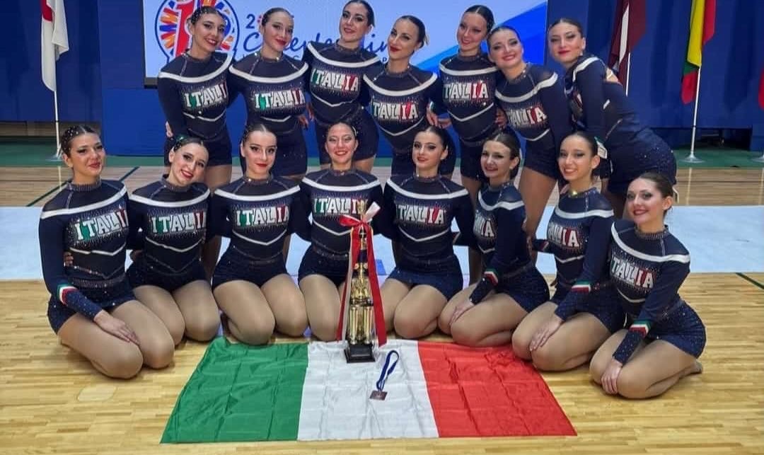 Le atlete della Diamond Cheer conquistano la medaglia d’argento con la Nazionale