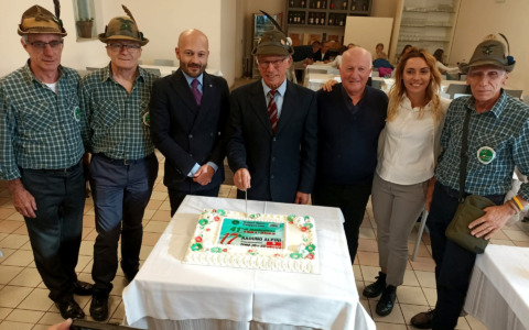 Lo storico capogruppo, l’alpino Angelo De Stefani, è “andato avanti”