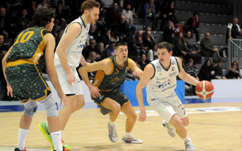 Il derby “parla” orceano, tutte le immagini della partita della Tav