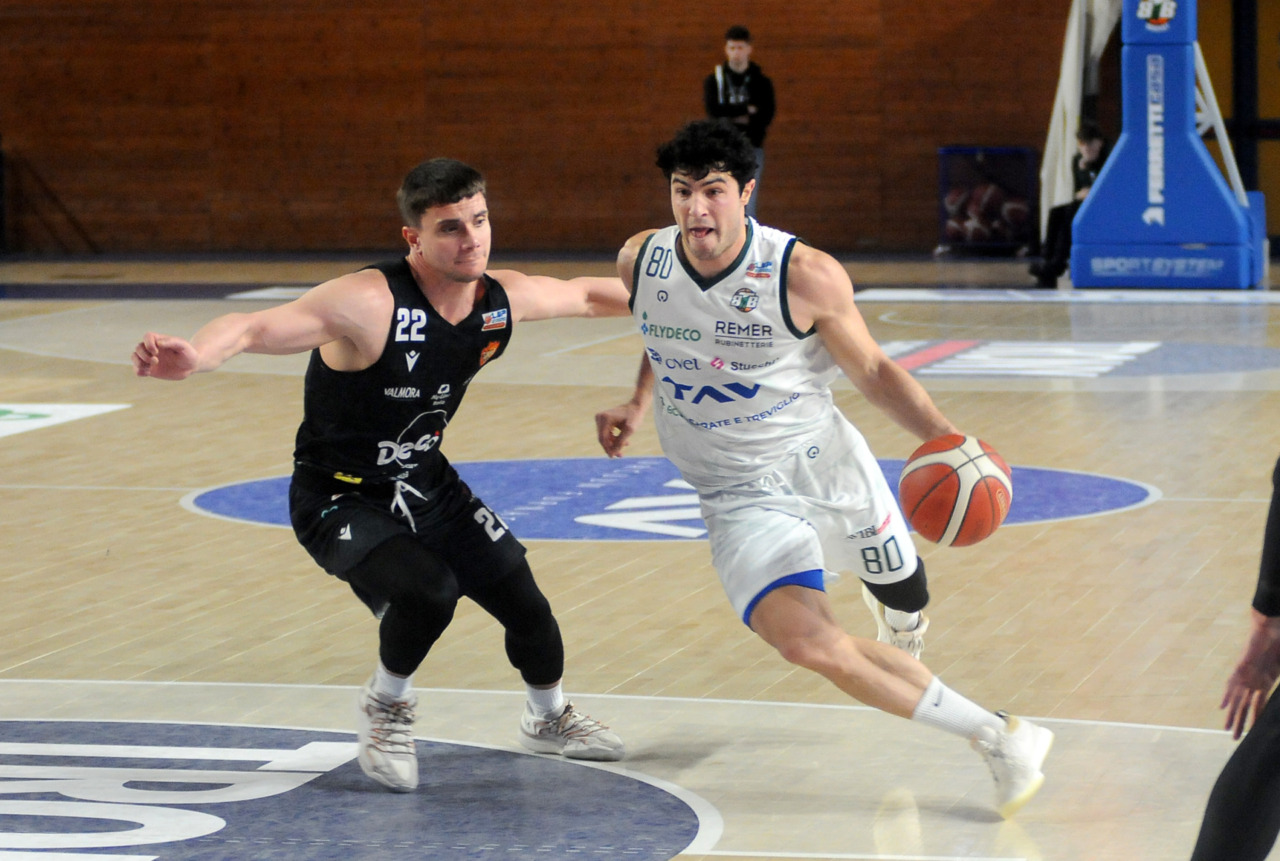 Vittoria casalinga per la Tav Treviglio Brianza che in emergenza piega Piazza Armerina