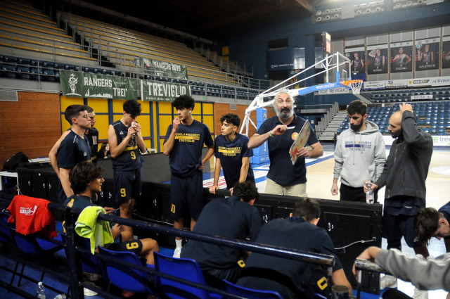 Scuola Basket Treviglio, vittoria pesantissima con la Verolese Basket