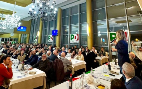 La strana cena di Natale del Pd: un quasi congresso “in casa” dei moderati