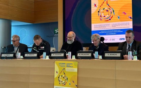 Siamo campioni di sangue, ma adesso la corsa è sul plasma per raggiungere l’autosufficienza