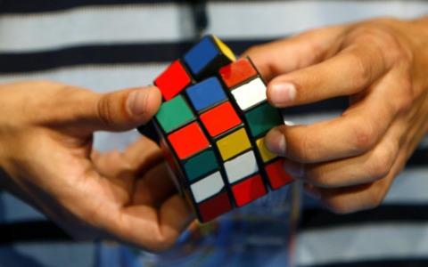Cubo di Rubik, da tutto il mondo a Treviglio per conquistare il titolo di campione nazionale