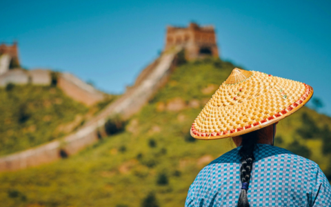 Andare in Cina da soli è complicato, ma accompagnati diventa straordinario