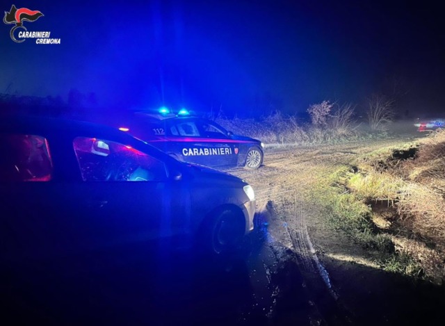 Spino, auto rubata inseguita per 20 chilometri fin nel lodigiano: un arresto