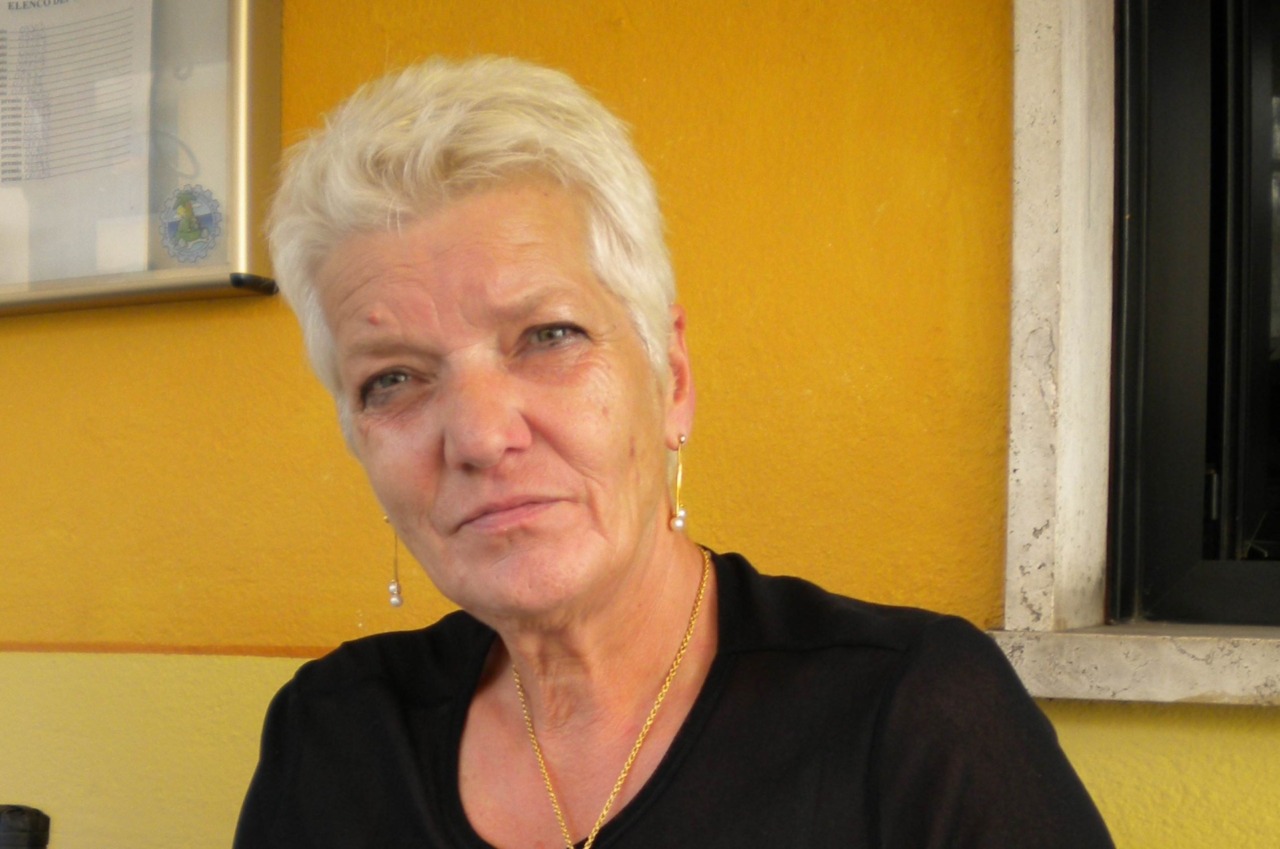 Fontanella in lutto per la scomparsa di Carla Spolti, volto storico dell’impegno civico