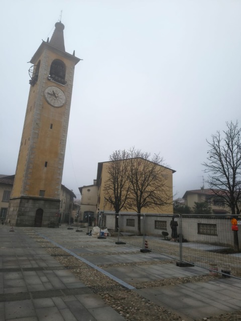 Piazza Agliardi