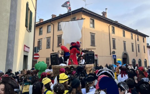 All’arrembaggio: i pirati conquistano le vie di Romano