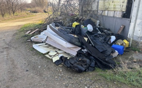 Fiume Oglio, i volontari del Gelso in campo contro l’inciviltà