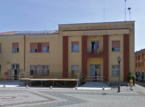 Covo approva il nuovo Piano del Commercio: limitazioni a sexy shop, distributori automatici, centri di telefonia e kebab