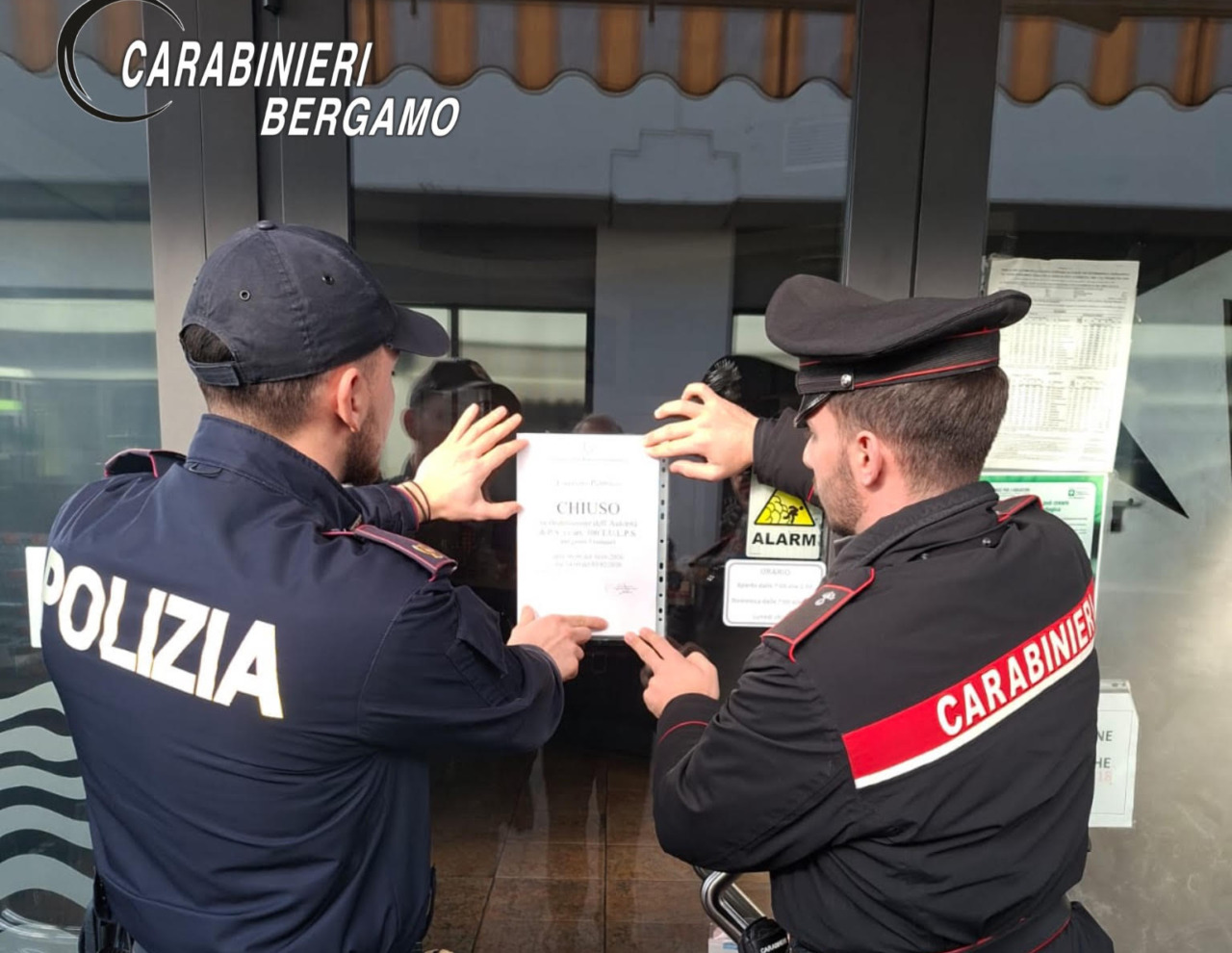 Era diventato il ritrovo di pusher e clienti, attività sospesa per 5 giorni per un locale di Stezzano