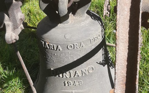 Ritrovata dopo trent’anni la campana rubata dal Convento dei Neveri