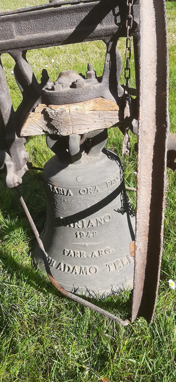 Ritrovata dopo trent’anni la campana rubata dal Convento dei Neveri