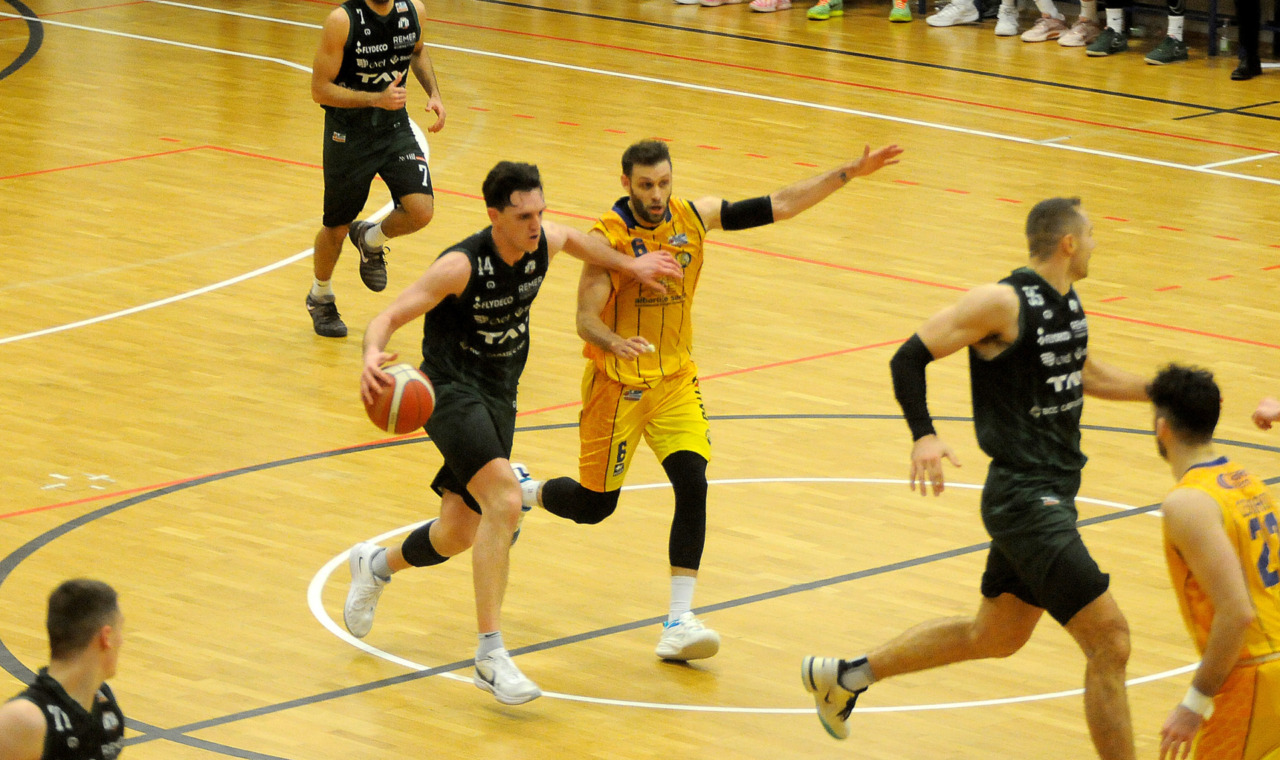 La puntura delle Bees stende la Tav Treviglio Brianza, vittoria per Fiorenzuola