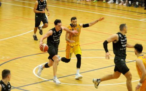 La puntura delle Bees stende la Tav Treviglio Brianza, vittoria per Fiorenzuola