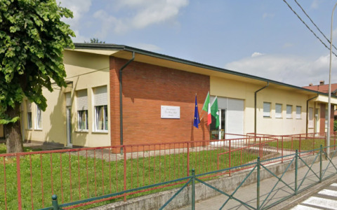 Ladri di rame alla scuola dell’Infanzia, razziati i pluviali