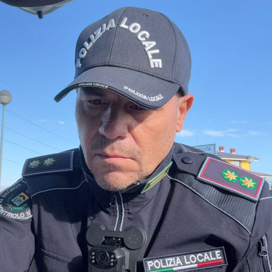 Deiezioni canine in strada, controlli in borghese da parte della Polizia locale