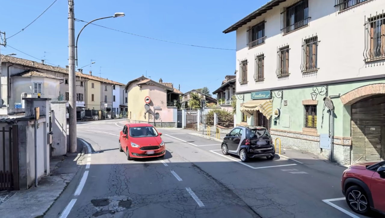 Via Colombo ancora nel caos: traffico bloccato all’ora di punta