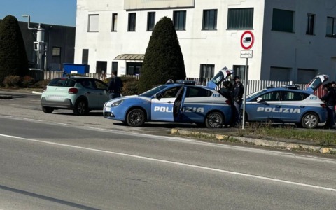 Controlli straordinari sul territorio, fermata una giovane con ketamina e hashish
