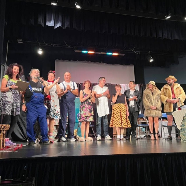 “Le Piccole Volpi” tornano sul palco con lo spettacolo originale “Pota yes… si va in America”