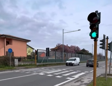 Antegnate, ripristinato il semaforo con attraversamento sulla ex statale Soncinese