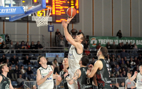 Successo pesante per la Tav Treviglio Brianza nella battaglia con Omegna