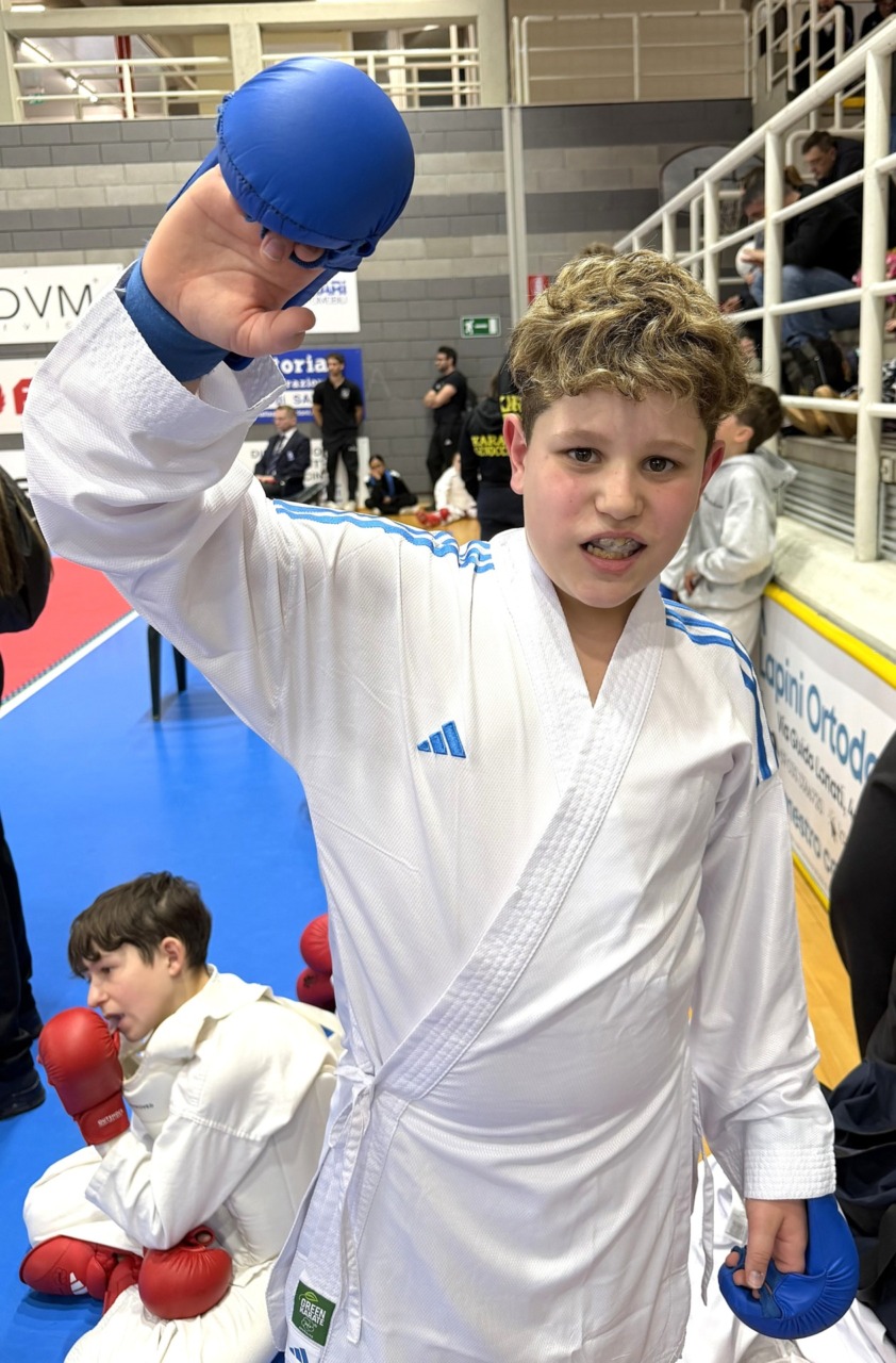 Steven Gambino trionfa nel Kumite Under 12